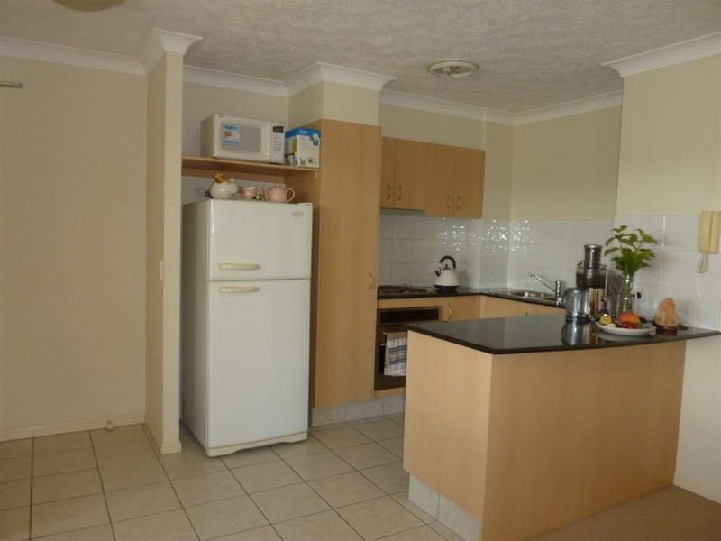 62/38 Labrador Street, Labrador QLD 4215