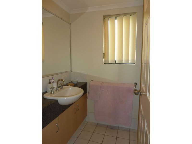 62/38 Labrador Street, Labrador QLD 4215