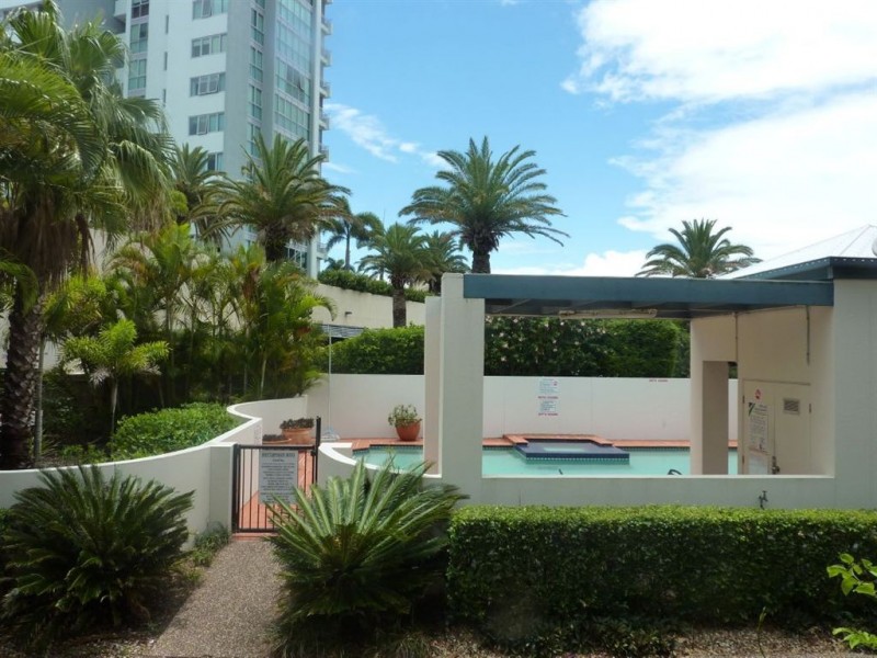 62/38 Labrador Street, Labrador QLD 4215