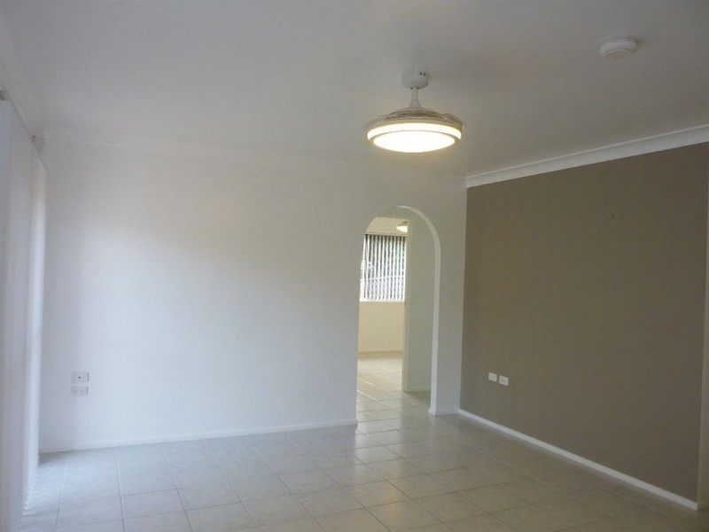 1/23 Gardiners Place, Southport QLD 4215