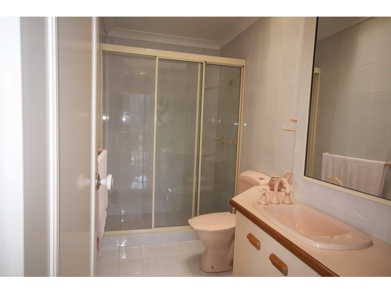 4/142 The Esplanade, Paradise Point QLD 4216