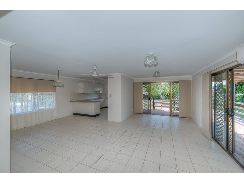 210/22 Hansford Road, Coombabah QLD 4216