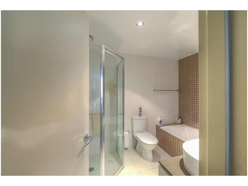 324/1-3 Aqua Street, Southport QLD 4215