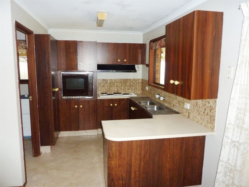 4 Palona Place, Ashmore QLD 4214