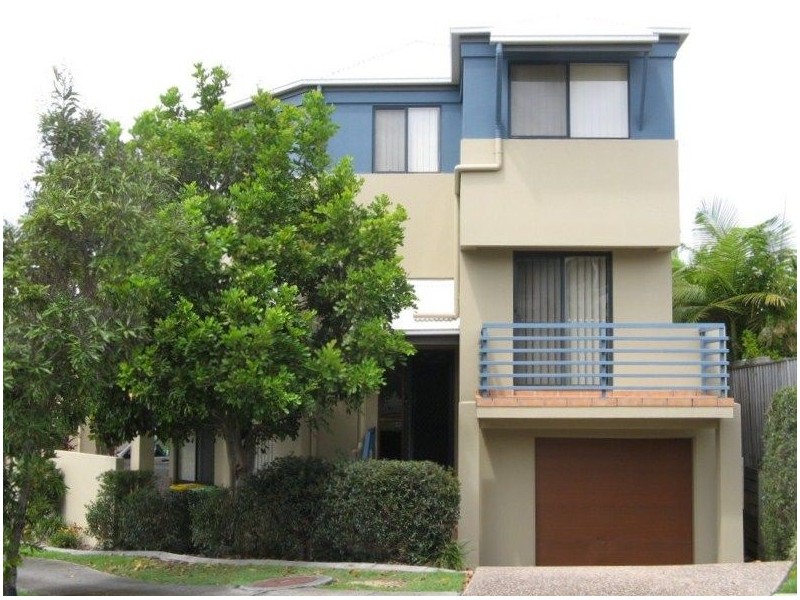 5/4 Acton Drive, Varsity Lakes QLD 4227