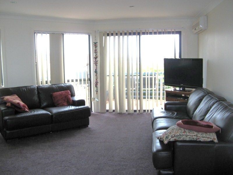 5/4 Acton Drive, Varsity Lakes QLD 4227