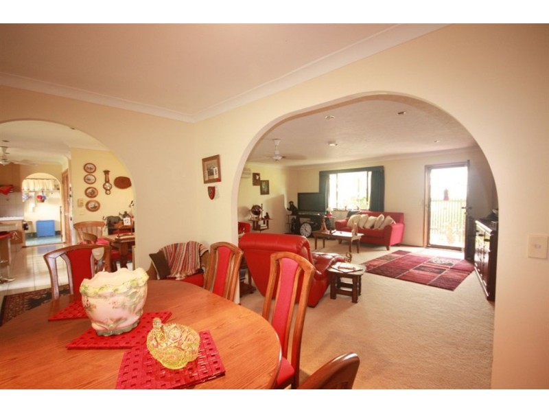 1 Picola Place, Helensvale QLD 4212