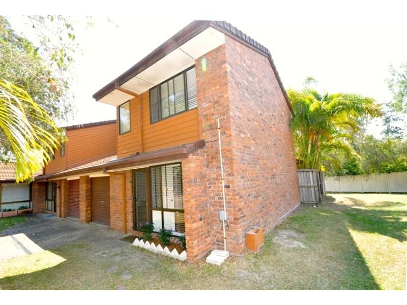 3/9 Sara Street, Ashmore QLD 4214