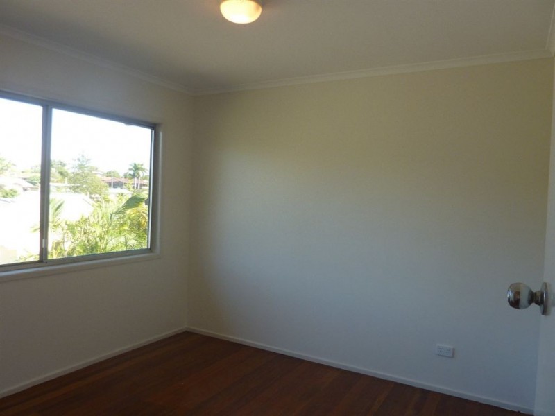 13 Kathleen Avenue, Southport QLD 4215