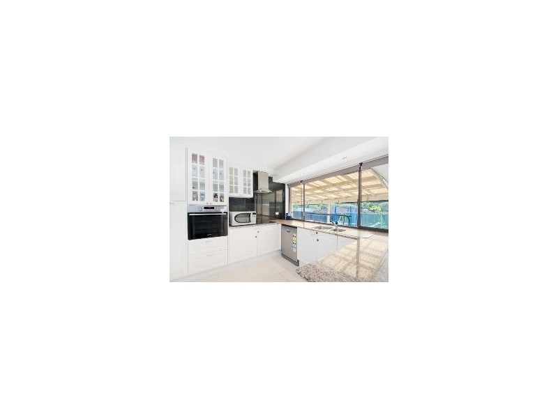 44 Pinkwood Drive, Ashmore QLD 4214