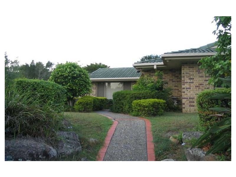 5 Pacific Pines Blvd, Pacific Pines QLD 4211
