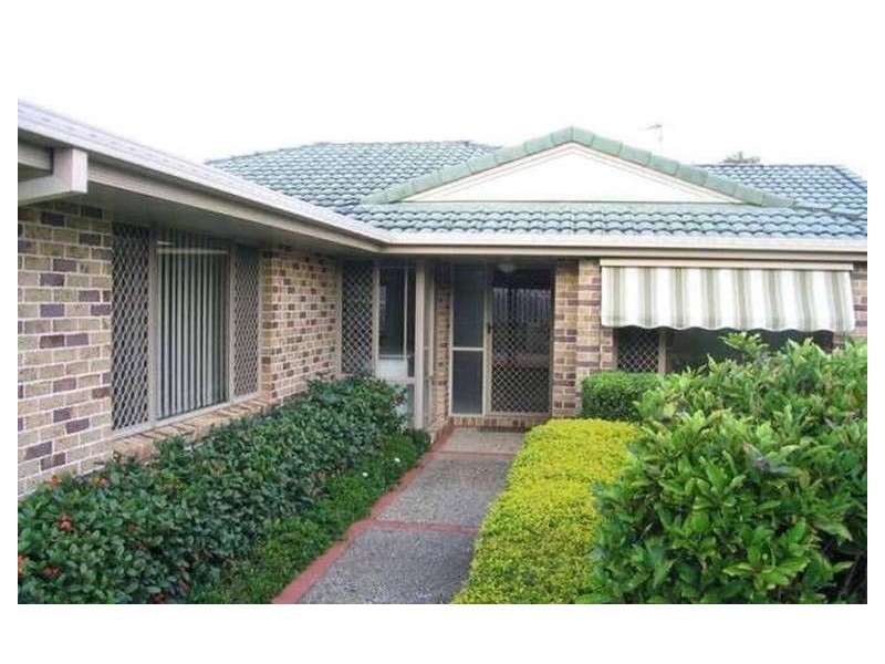 5 Pacific Pines Blvd, Pacific Pines QLD 4211