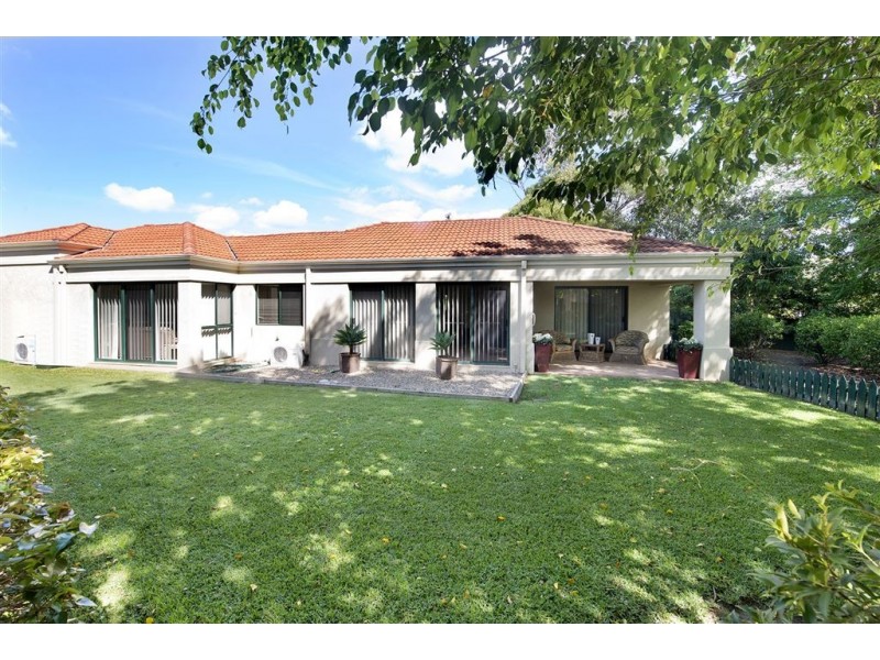 30 Abby Crescent, Ashmore QLD 4214