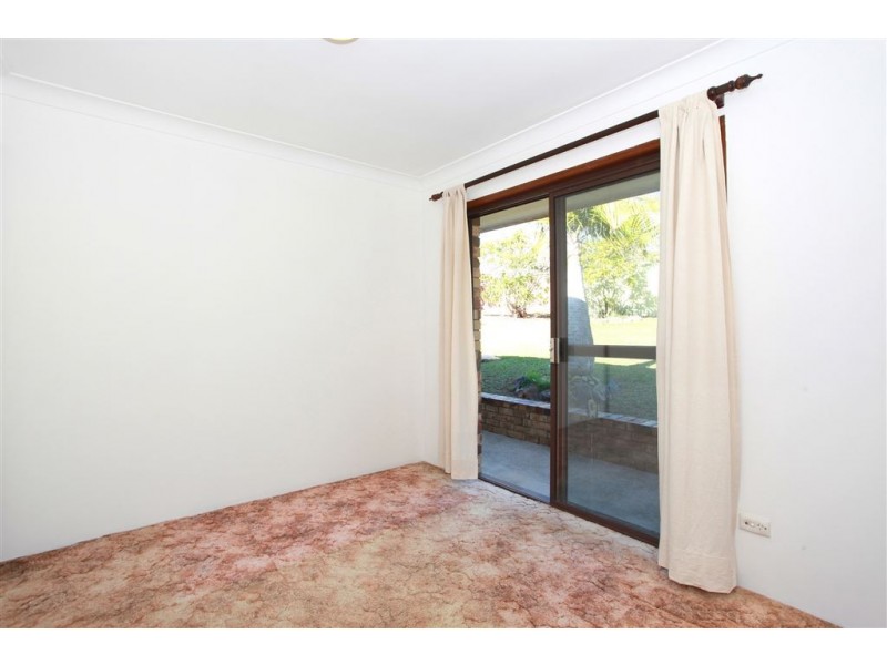 6 Wallaroo Way, Ashmore QLD 4214