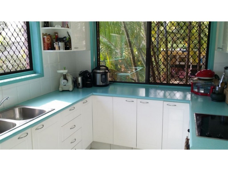 24 Kallaroo Crescent, Ashmore QLD 4214