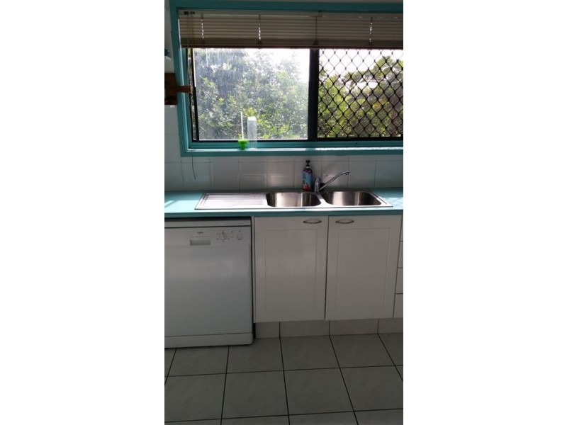 24 Kallaroo Crescent, Ashmore QLD 4214