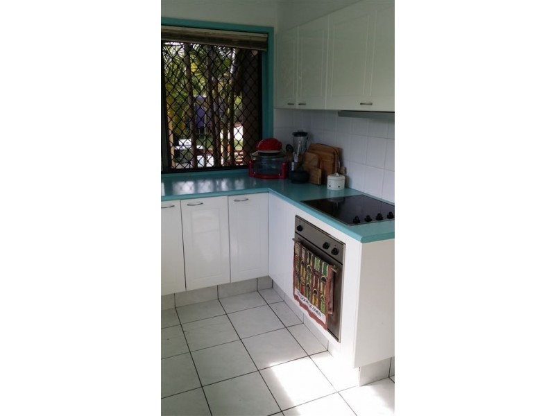 24 Kallaroo Crescent, Ashmore QLD 4214