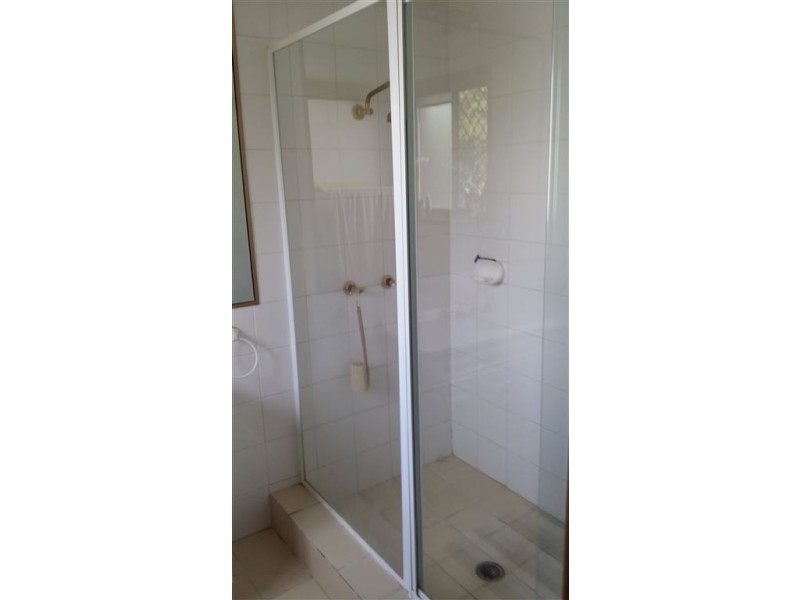 24 Kallaroo Crescent, Ashmore QLD 4214