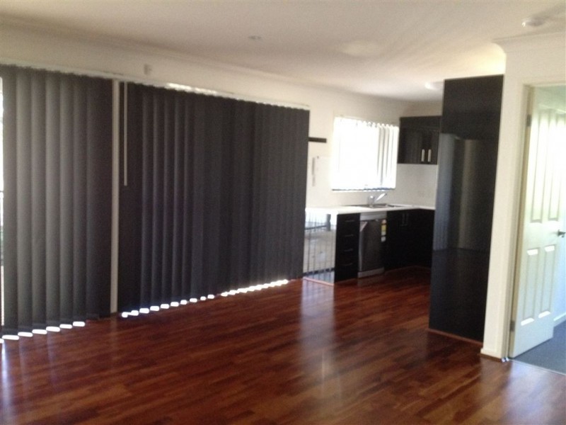 2B Sirius Court, Molendinar QLD 4214