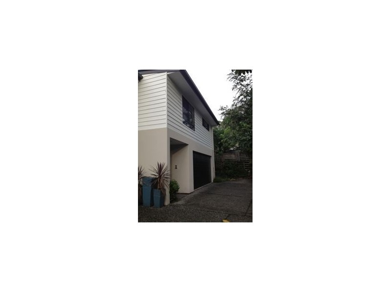 2B Sirius Court, Molendinar QLD 4214