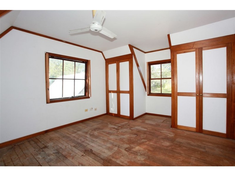 34 Ruth Terrace, Oxenford QLD 4210