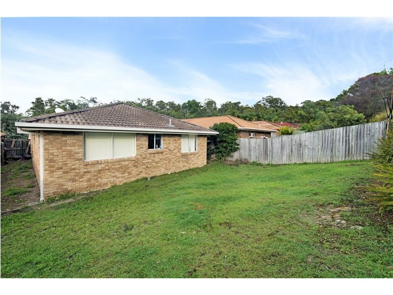 19 Fairweather Drive, Parkwood QLD 4214