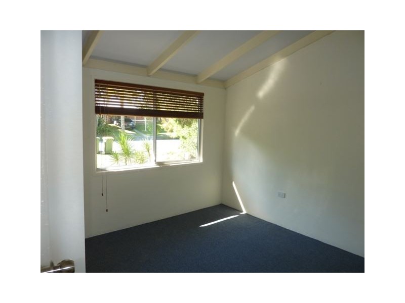 10 Allunga Avenue, Ashmore QLD 4214