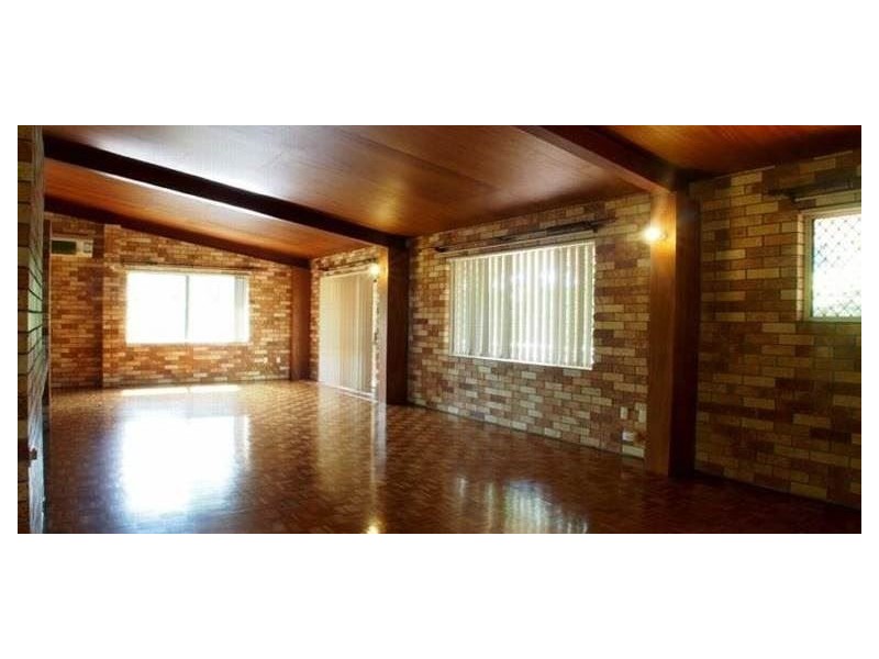 1 Lavinia Street, Southport QLD 4215