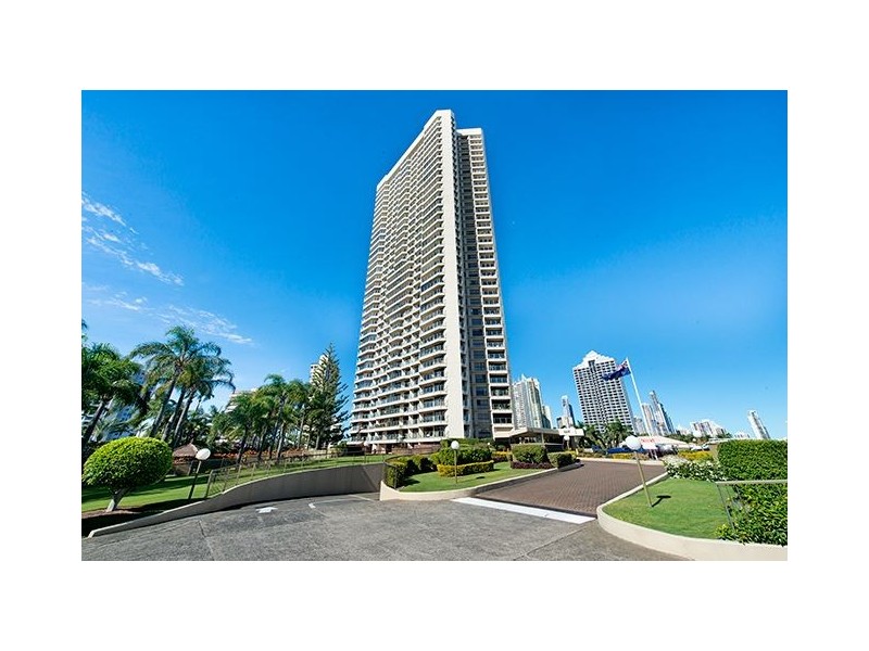 161/2 Admiralty Drive, Surfers Paradise QLD 4217