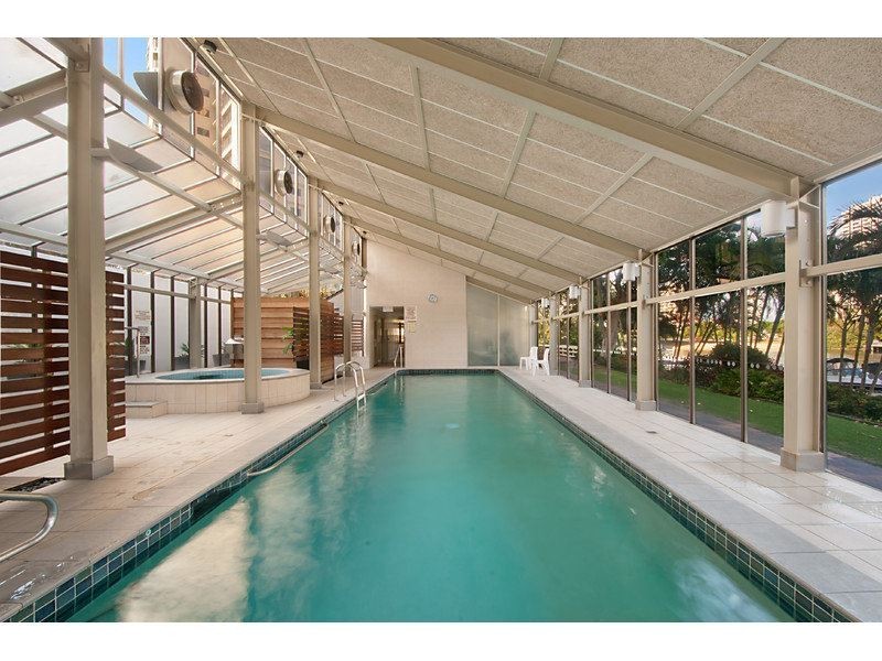 161/2 Admiralty Drive, Surfers Paradise QLD 4217