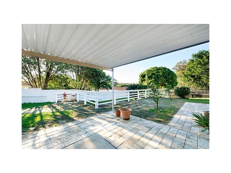 77 Macquarie Avenue, Molendinar QLD 4214