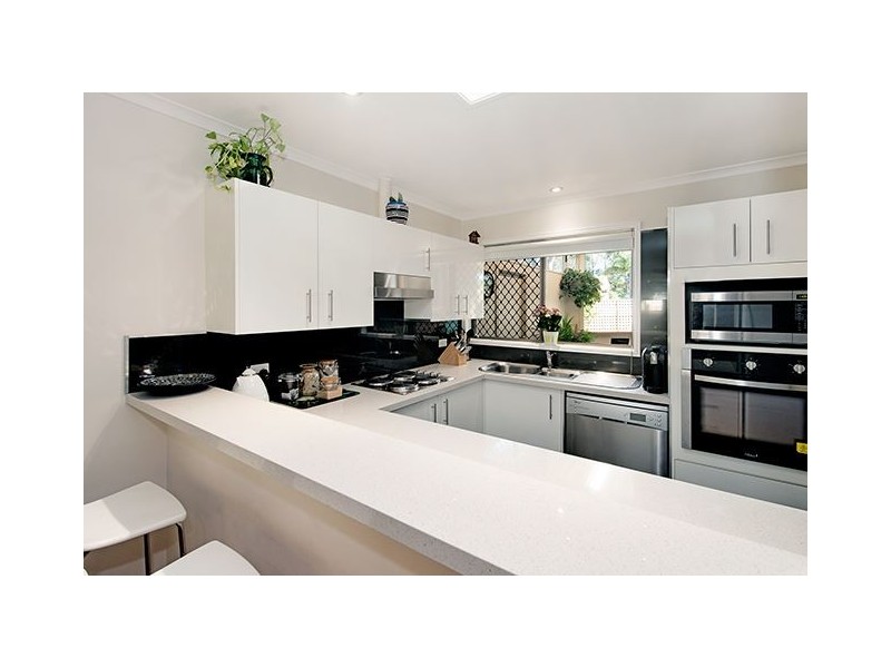 6/128 Cotlew Street, Ashmore QLD 4214
