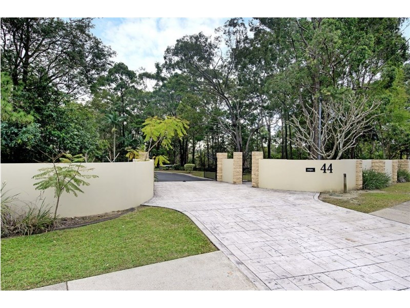 44 Hillview Parade, Ashmore QLD 4214