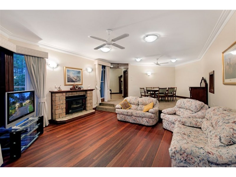 44 Hillview Parade, Ashmore QLD 4214