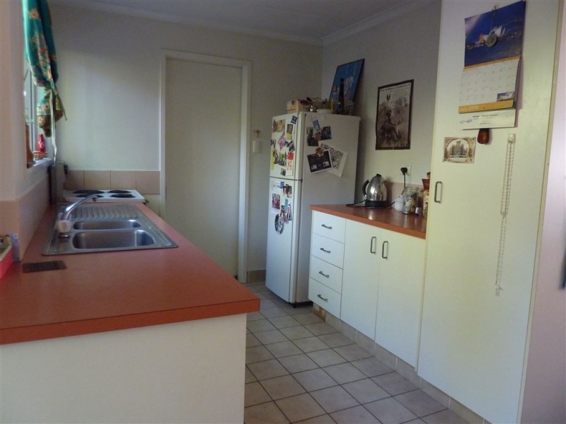 5 Greenlands Drive, Varsity Lakes QLD 4227