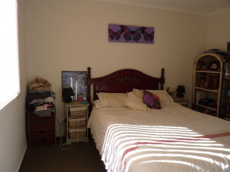 5 Greenlands Drive, Varsity Lakes QLD 4227