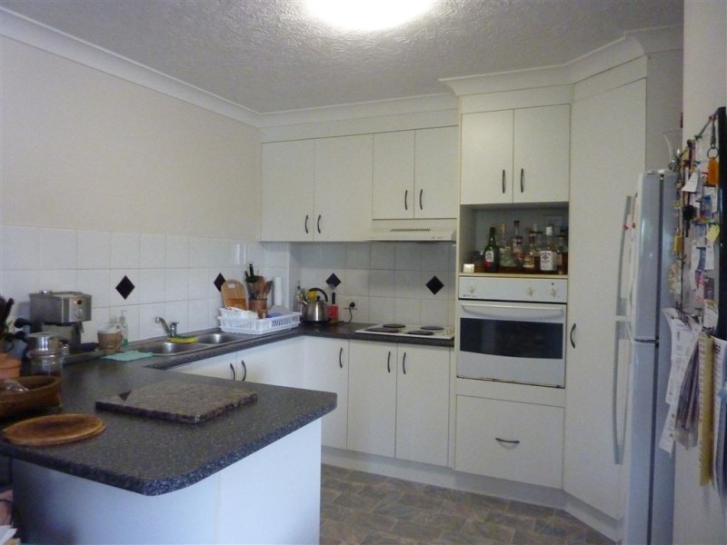 5/146 High Street, Southport QLD 4215