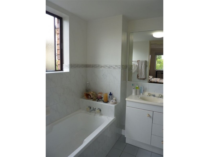 5/146 High Street, Southport QLD 4215