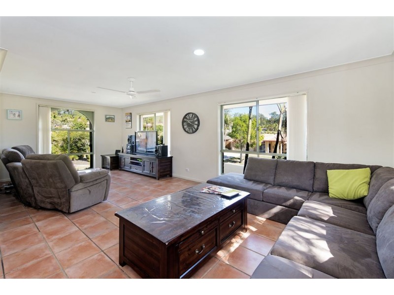 130 Michigan Drive, Oxenford QLD 4210