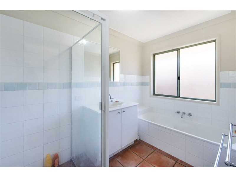 130 Michigan Drive, Oxenford QLD 4210