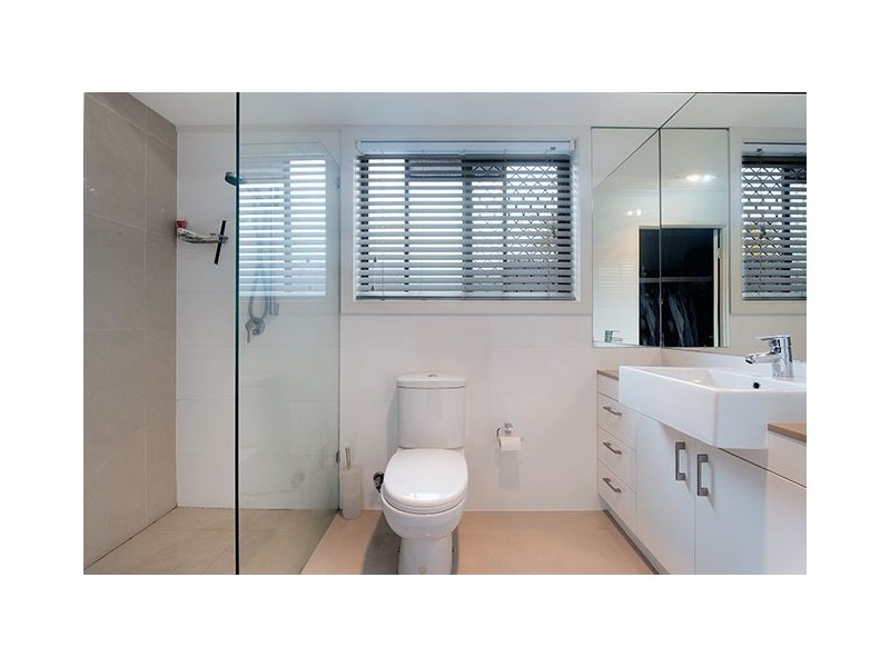 34 Parkwood Blvd, Parkwood QLD 4214