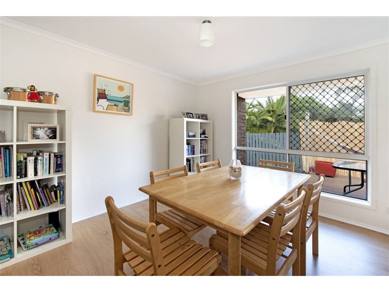 2/58 Corunna Crescent, Ashmore QLD 4214