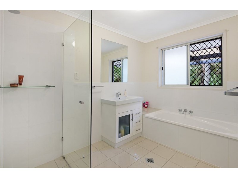 2/58 Corunna Crescent, Ashmore QLD 4214