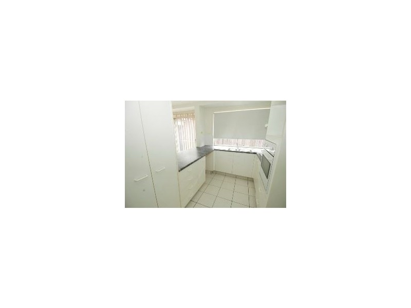 17 Fairweather Drive, Arundel QLD 4214