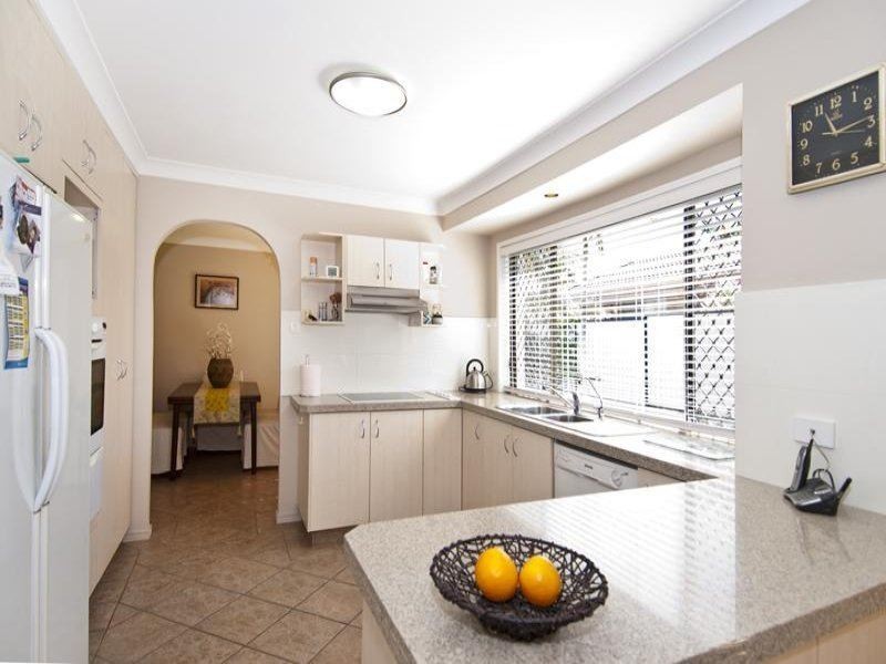 100 Newport Drive, Robina QLD 4226