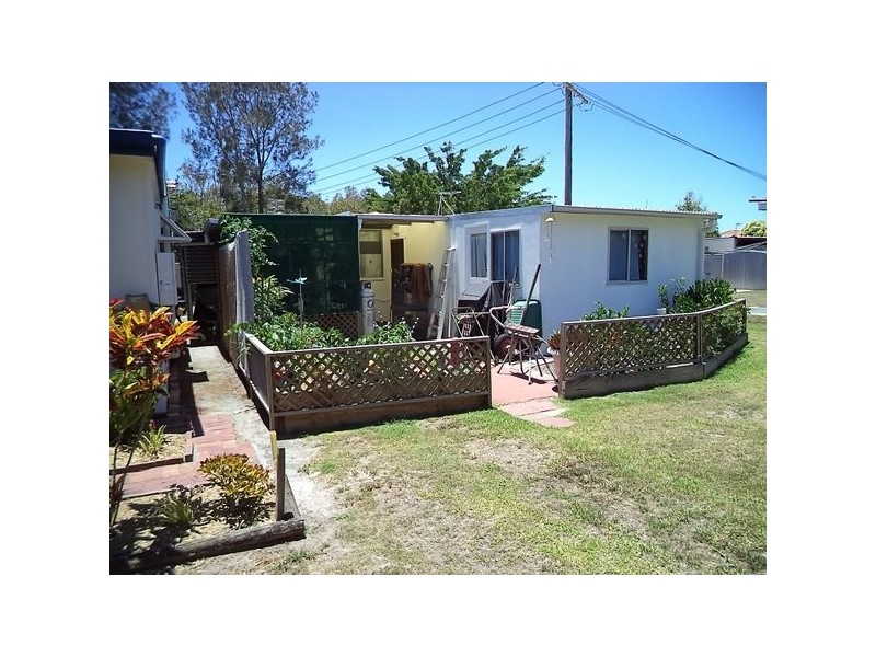 69/11 The Esplanade, Coombabah QLD 4216