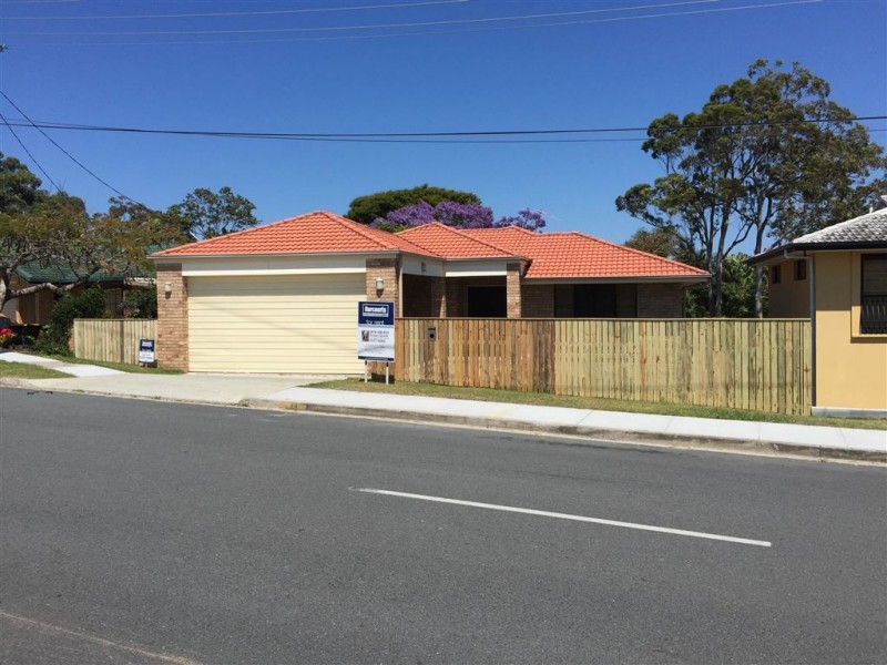 14 Hillview Parade, Ashmore QLD 4214