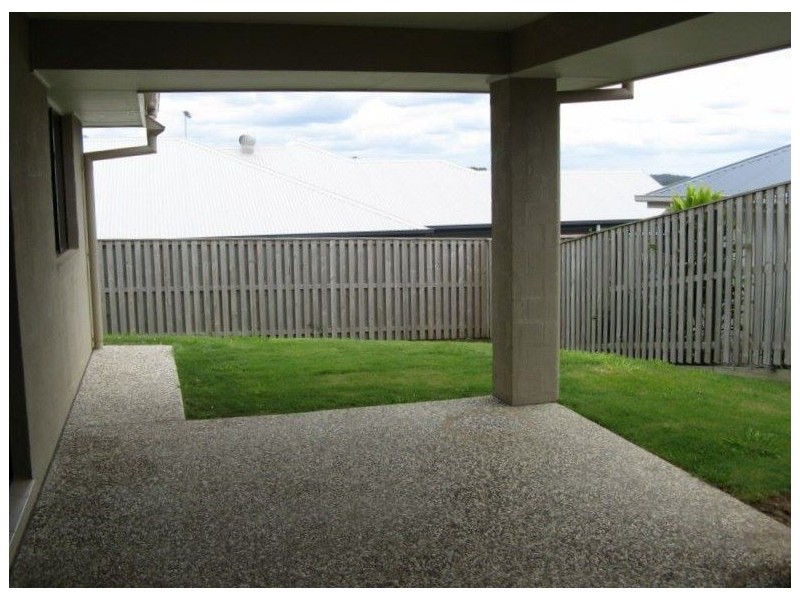 3 Rosabrook Crescent, Ormeau QLD 4208