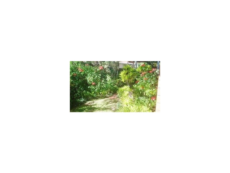 4 Binalong Drive, Ashmore QLD 4214