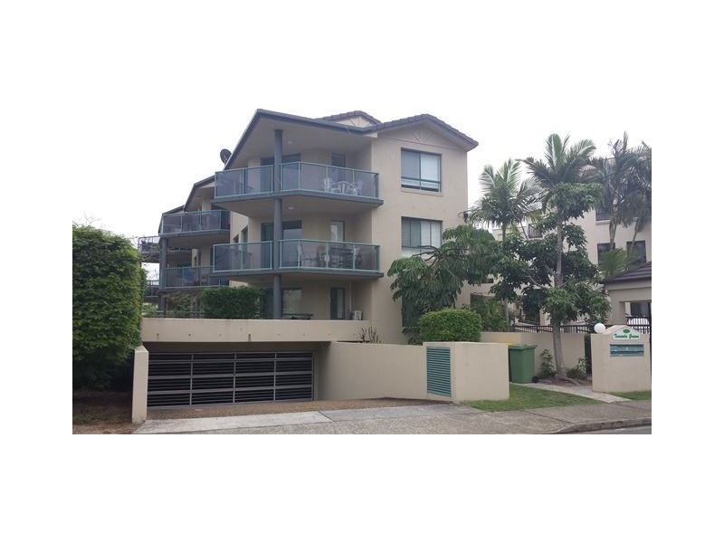 5/8 Tarcoola Crescent, Chevron Island QLD 4217